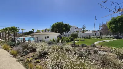 Middle Floor Apartment in Estepona