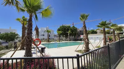 Middle Floor Apartment in Estepona