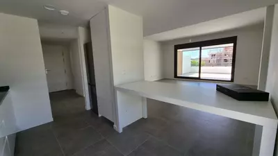 Middle Floor Apartment in Estepona