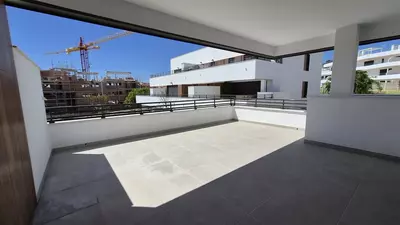 Middle Floor Apartment in Estepona