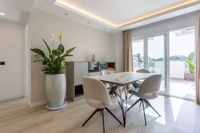 Middle Floor Apartment in Nueva Andalucía
