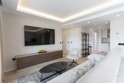 Middle Floor Apartment in Nueva Andalucía