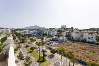 Middle Floor Apartment in Nueva Andalucía