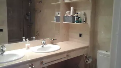 Middle Floor Apartment in Puerto Banús