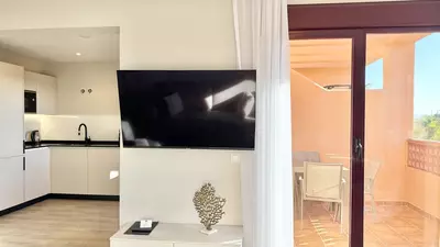 Middle Floor Apartment in Benahavís