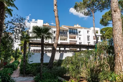 Top Floor Apartment in Elviria