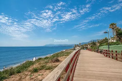 Top Floor Apartment in Elviria