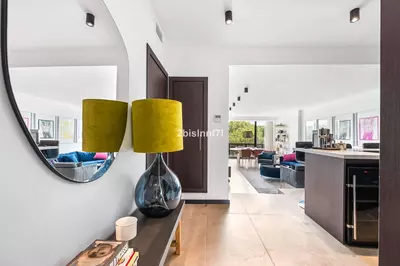 Top Floor Apartment in Elviria