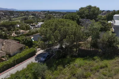 Residential Plot in Nueva Andalucía