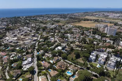 Residential Plot in Nueva Andalucía