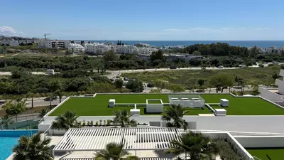 Middle Floor Apartment in Estepona