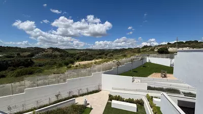 Middle Floor Apartment in Estepona