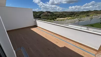 Middle Floor Apartment in Estepona