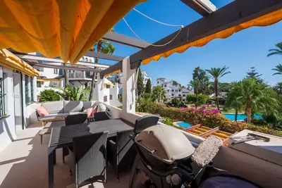 Middle Floor Apartment in Nueva Andalucía