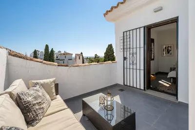 Townhouse in Nueva Andalucía