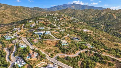 Residential Plot in Benahavís