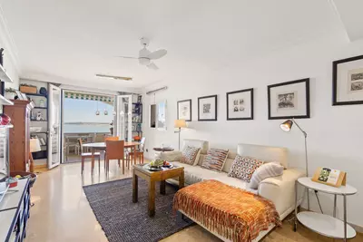 Middle Floor Apartment in Estepona