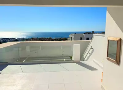 Penthouse in Casares Playa