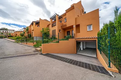 Townhouse in Benahavís