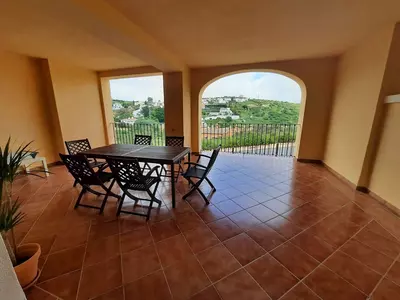 Middle Floor Apartment in Estepona