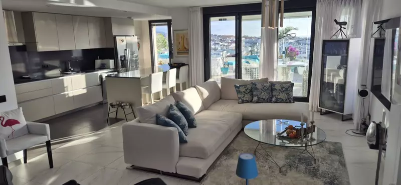 Penthouse in Estepona