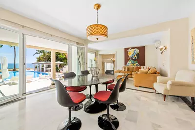Detached Villa in Estepona