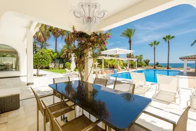 Detached Villa in Estepona