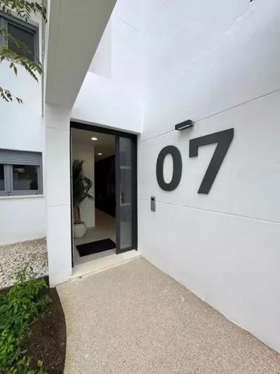 Middle Floor Apartment in Bel Air