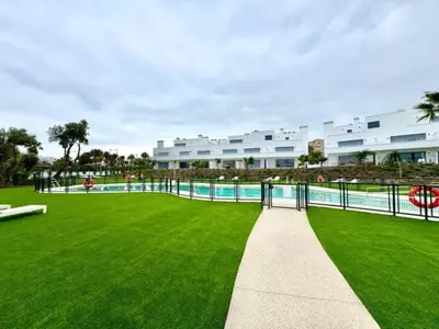 Middle Floor Apartment in Bel Air