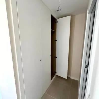 Middle Floor Apartment in Bel Air