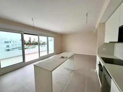Middle Floor Apartment in Bel Air