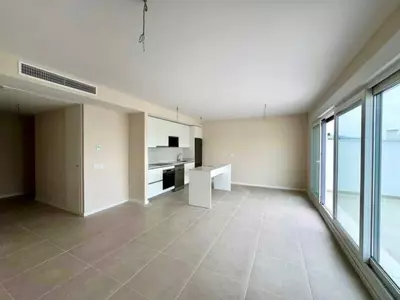 Middle Floor Apartment in Bel Air