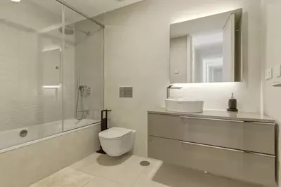 Middle Floor Apartment in Estepona