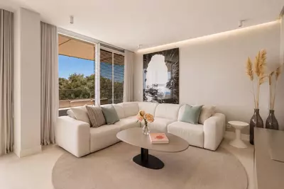 Middle Floor Apartment in Estepona