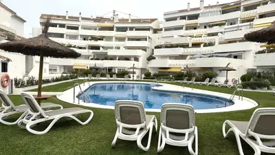 Middle Floor Apartment in Nueva Andalucía