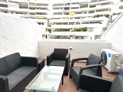Middle Floor Apartment in Nueva Andalucía