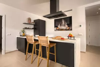 Middle Floor Apartment in Estepona