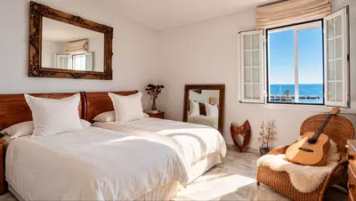 Middle Floor Apartment in Puerto Banús