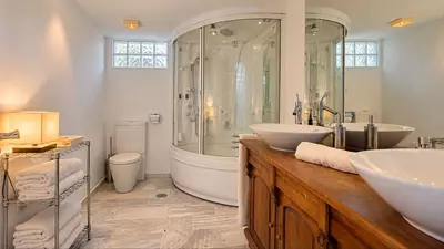 Middle Floor Apartment in Puerto Banús