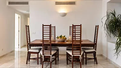 Middle Floor Apartment in Puerto Banús