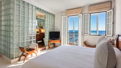 Middle Floor Apartment in Puerto Banús