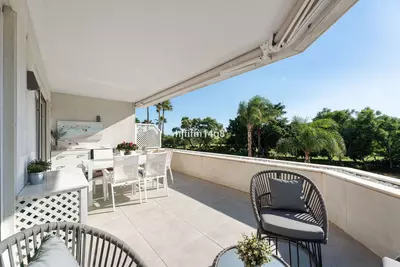 Middle Floor Apartment in Nueva Andalucía
