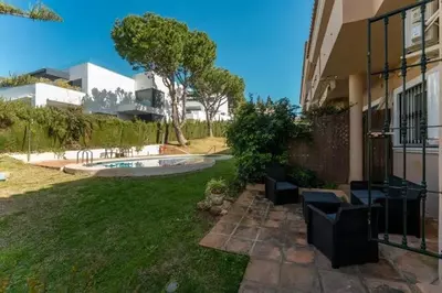 Semi-Detached House in Cabopino
