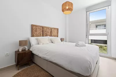 Middle Floor Apartment in Estepona