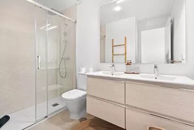 Middle Floor Apartment in Estepona