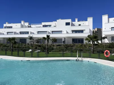 Top Floor Apartment in Bel Air