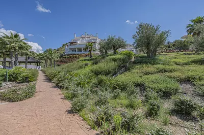 Penthouse in Nueva Andalucía