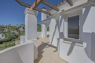 Penthouse in Nueva Andalucía