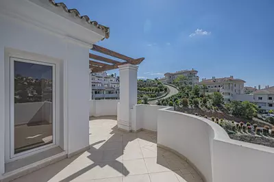 Penthouse in Nueva Andalucía