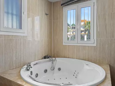 Detached Villa in Manilva